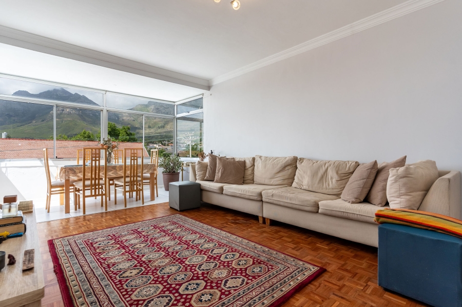 2 Bedroom Property for Sale in Gardens Western Cape